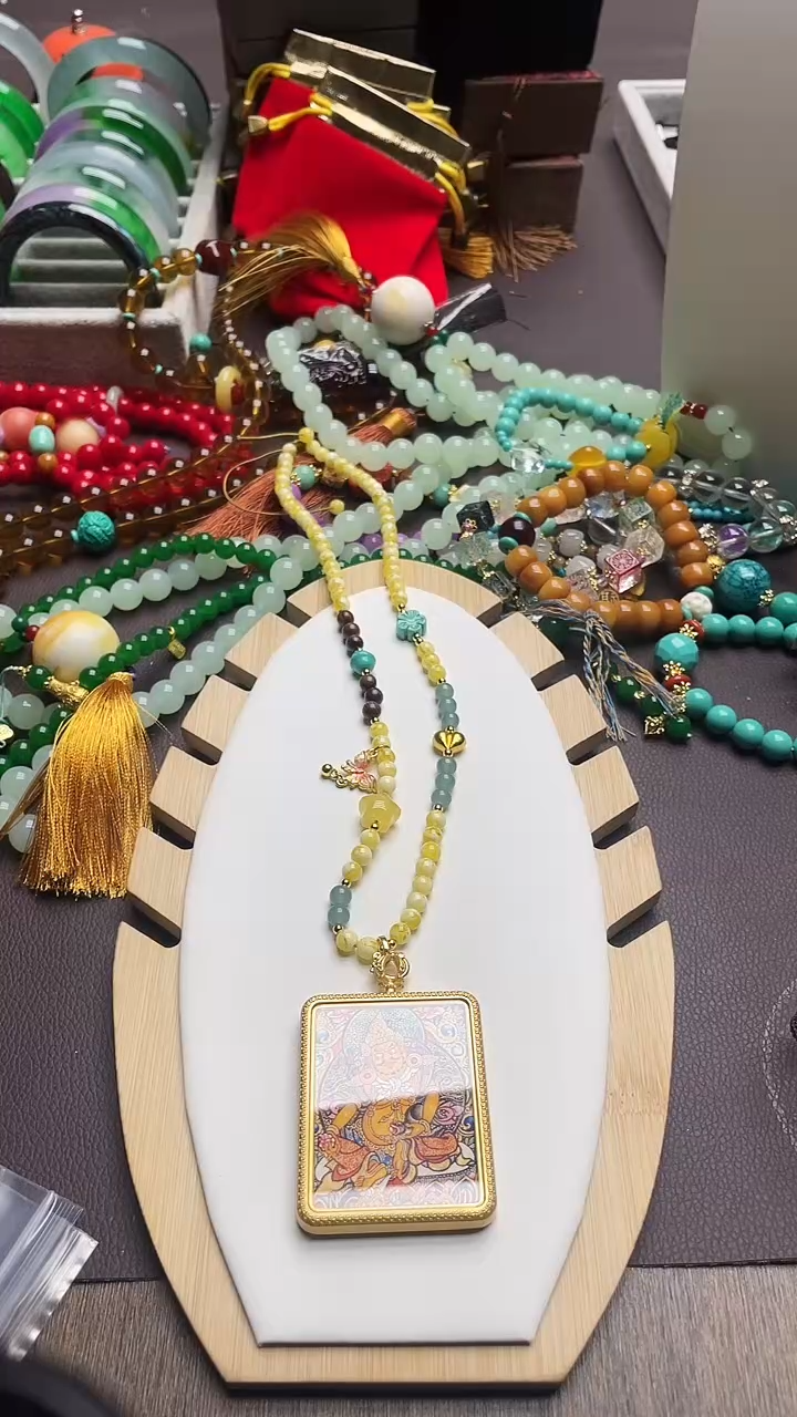 裸石琥珀未镶嵌00000000475