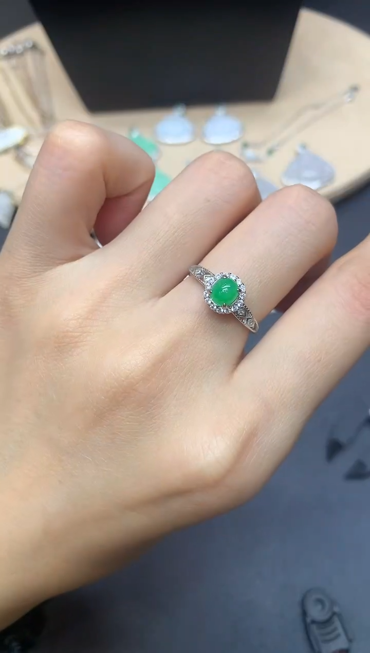 【闪购商品】翡翠戒指银S925镶嵌蛋面【无服务费】