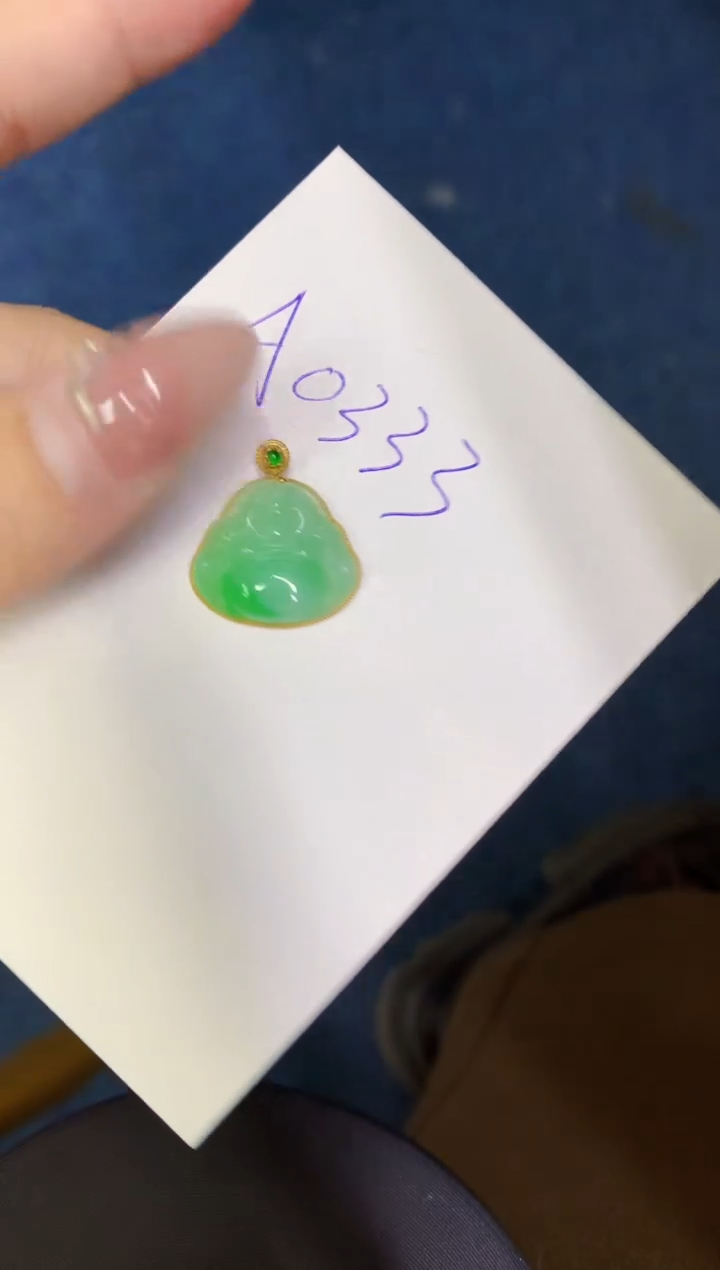 【闪购商品】翡翠颈饰18K金镶嵌0000000000000