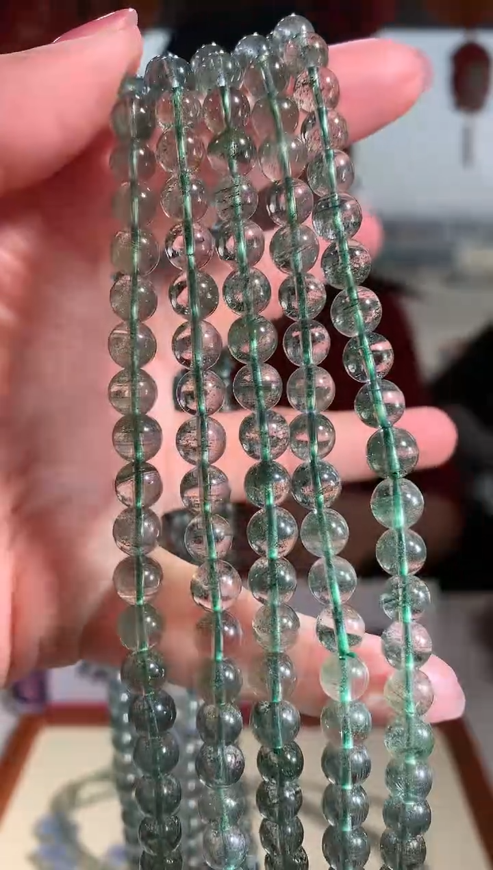 【闪购商品】水晶手链未镶嵌6-6.8mm多圈绿幽灵千层多样性发其一