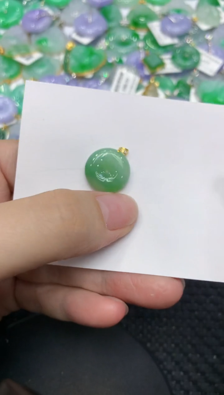 【闪购商品】翡翠颈饰18K金镶嵌111111111111