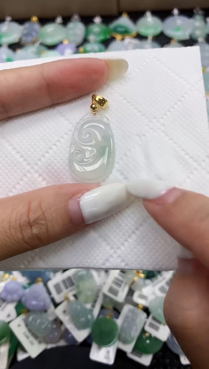 颈饰未镶嵌翡翠11111111111