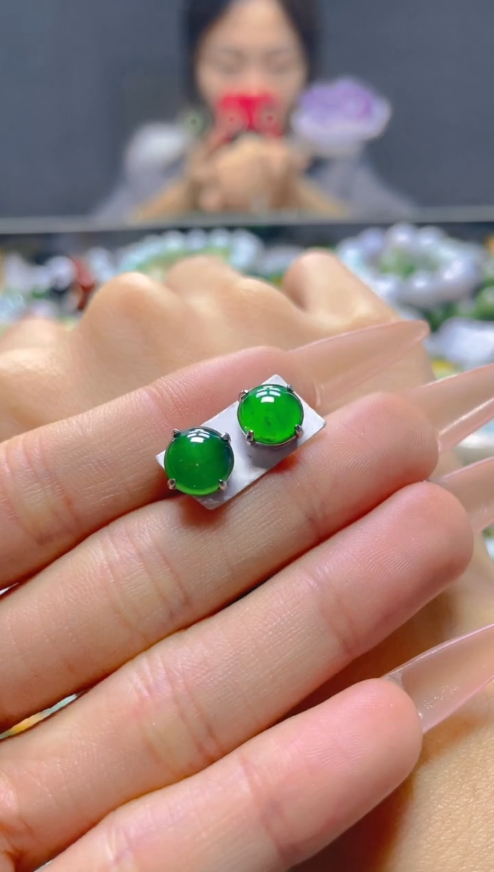 颈饰未镶嵌翡翠/B/翡翠A货，一件也是批发价