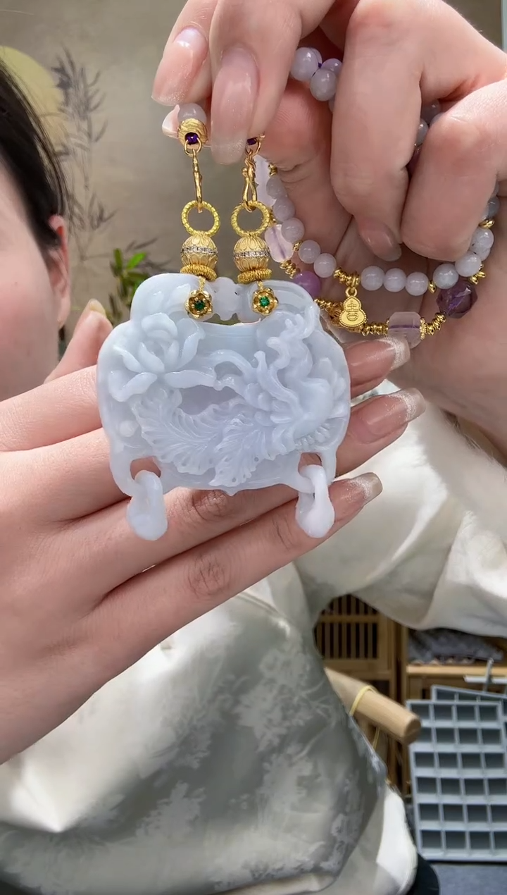 【闪购商品】翡翠颈饰未镶嵌吊坠