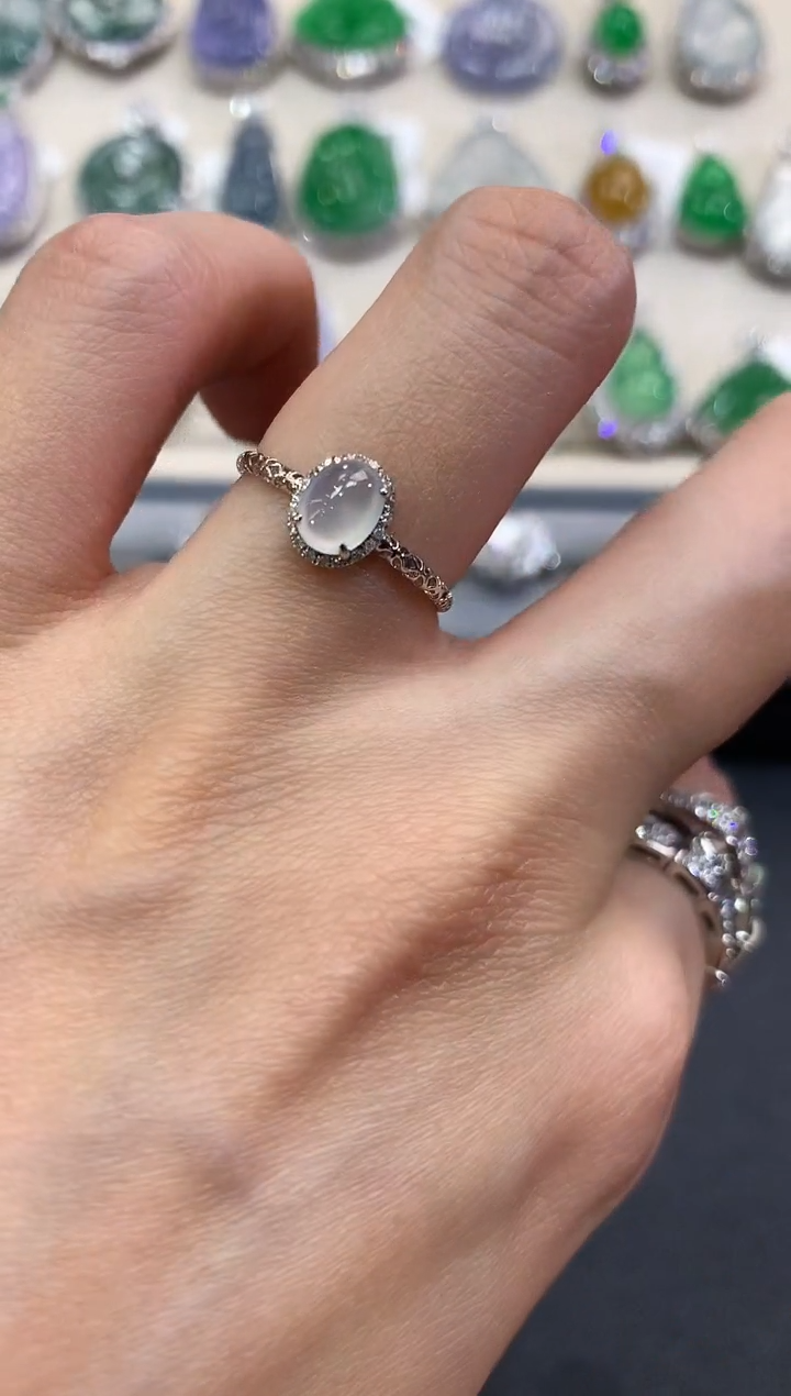 【闪购商品】翡翠戒指18K金镶嵌a3多样性一件发货