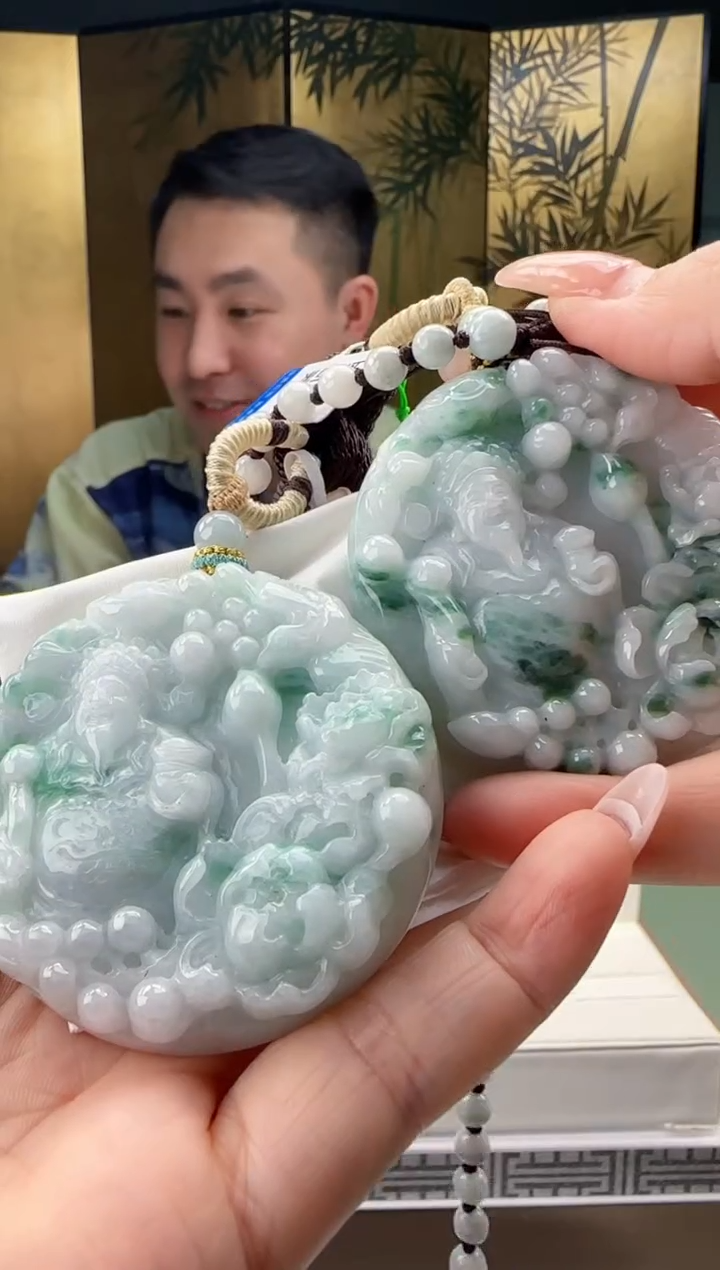 【闪购商品】翡翠吊坠(赠链)未镶嵌多样性发一YJ@@60B7J11972