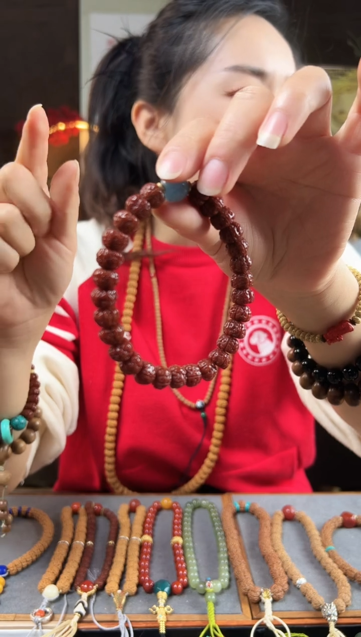 【闪购商品】金刚菩提吊坠平细纹手串机刷