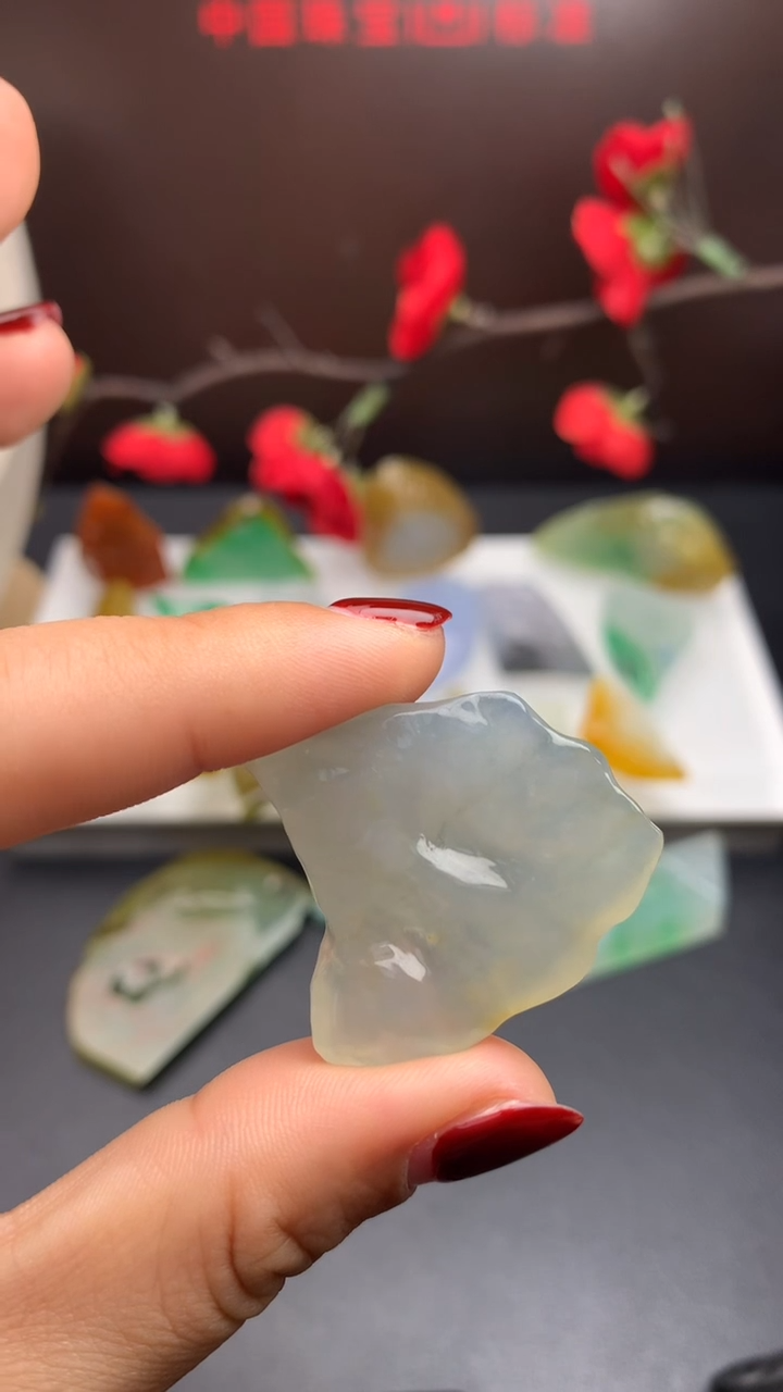 【闪购商品】定制翡翠未镶嵌         