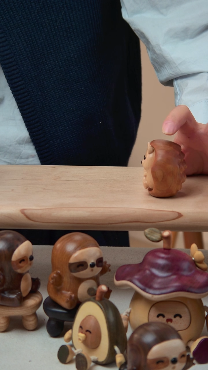 木樱桃木小刺猬 有矿物线