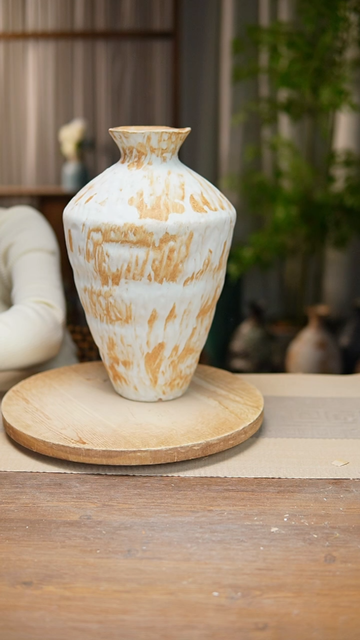 【闪购商品】陶瓷  花器诧寂黄高脚