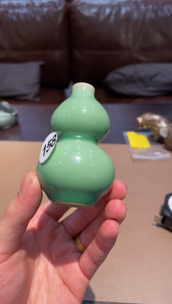 158窑承青瓷小葫芦瓶
