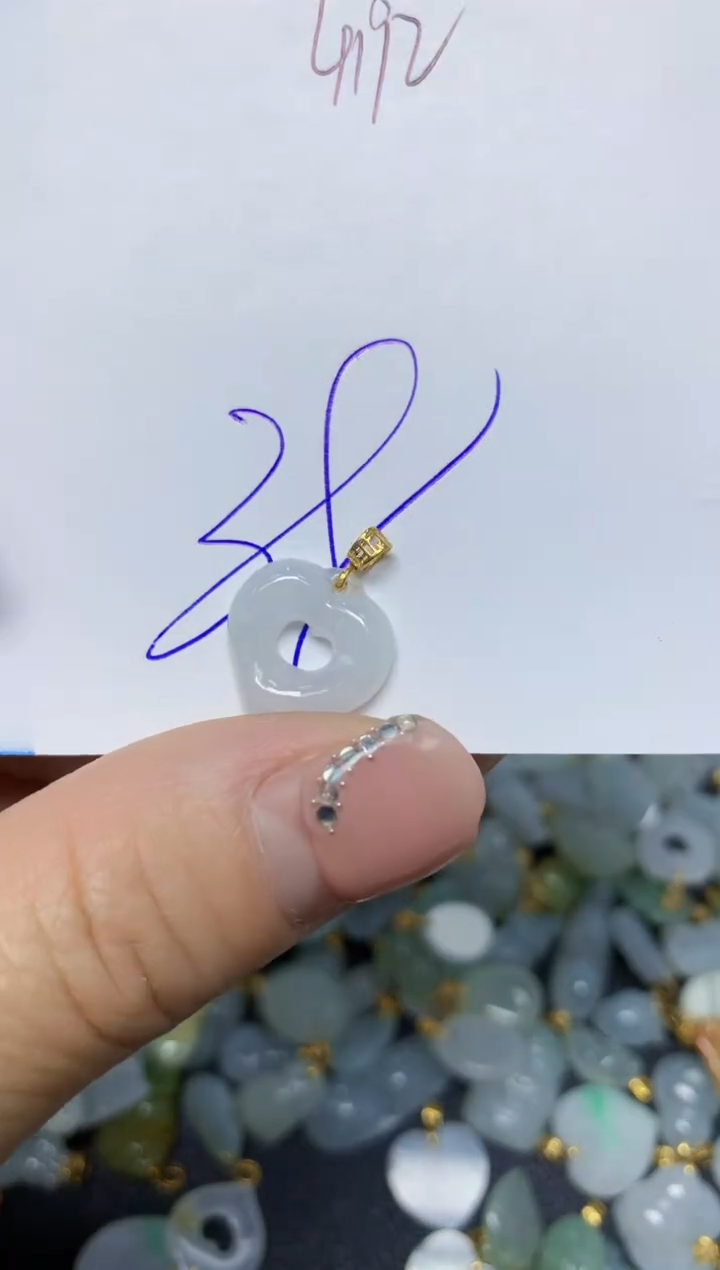 【闪购商品】翡翠挂件18K金镶嵌 天然翡翠A货