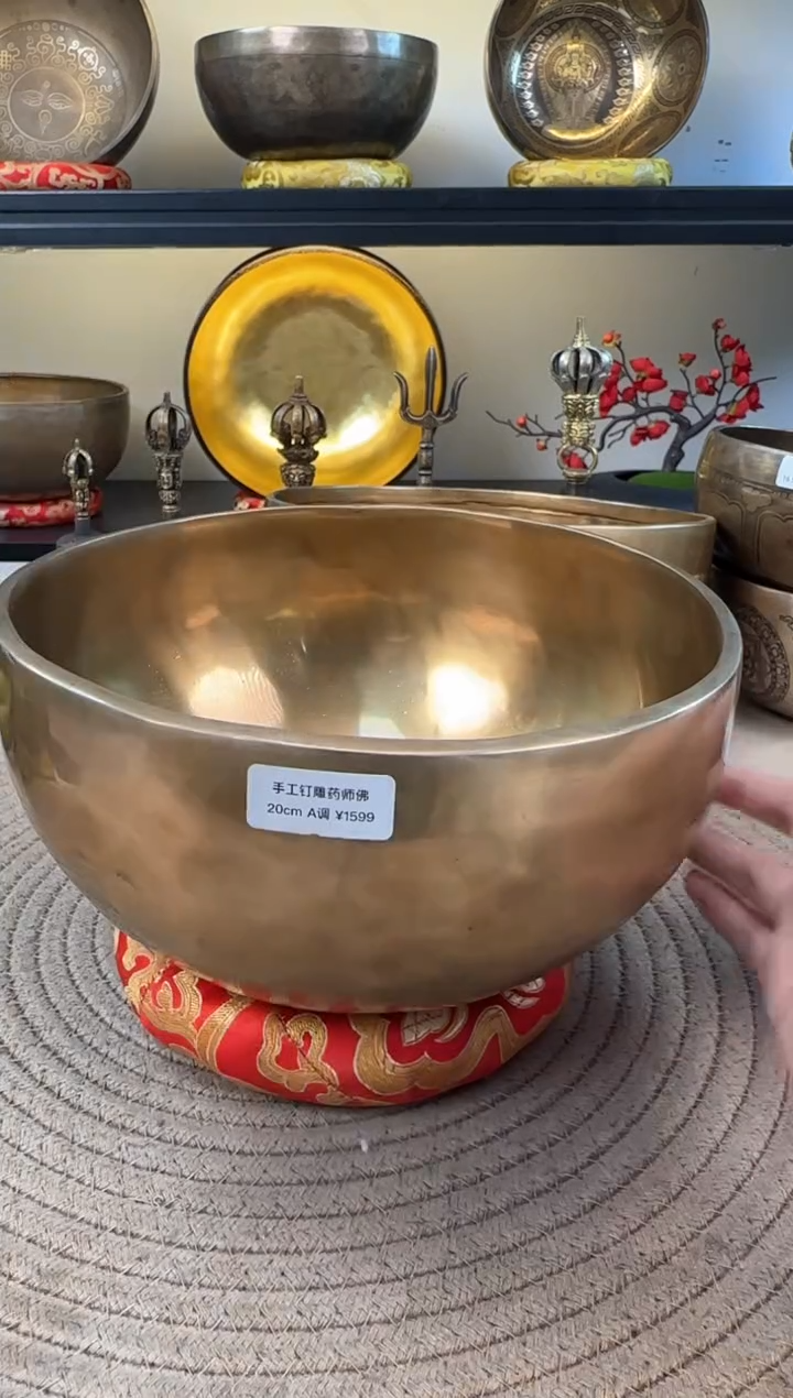 【闪购商品】钉雕药师佛 20 A 11111