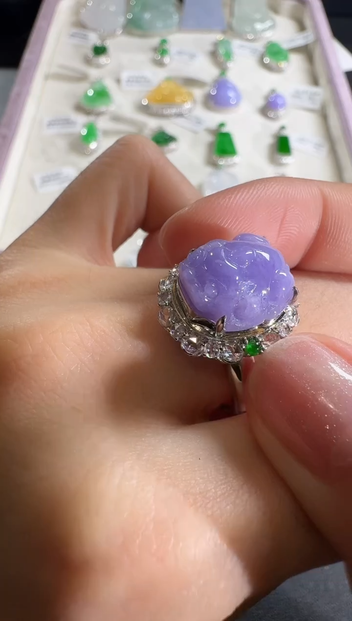 【闪购商品】翡翠吊坠(不含链)18K金镶嵌【源头工厂】钻石镶嵌