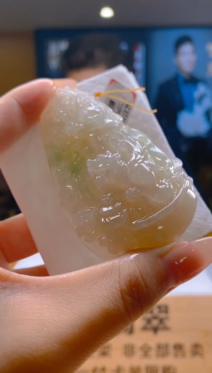 【闪购商品】定制翡翠未镶嵌SW毛货翡翠HM00035