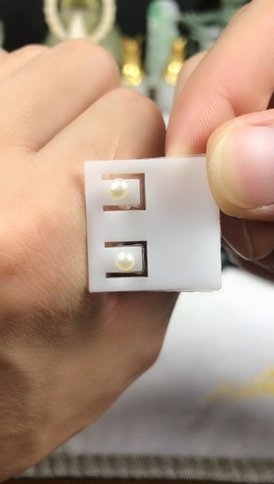 银S925镶嵌耳饰淡水珍珠耳饰