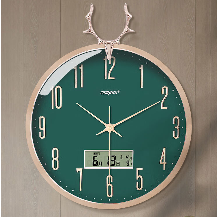 康巴丝 静音石英钟表客厅卧室挂钟鹿头壁挂装饰时钟無声日历挂表