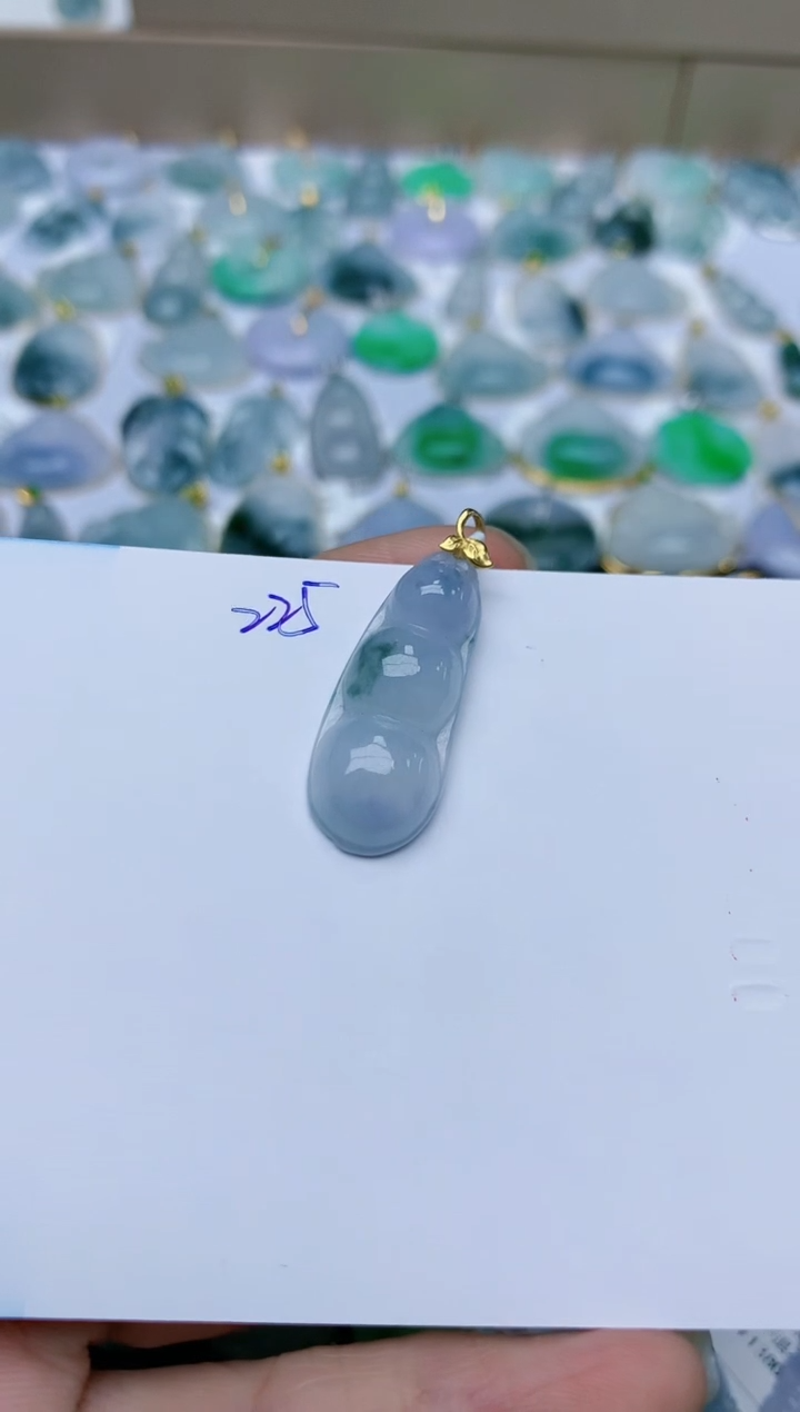 【闪购商品】翡翠颈饰18K金镶嵌天然翡翠A货    225