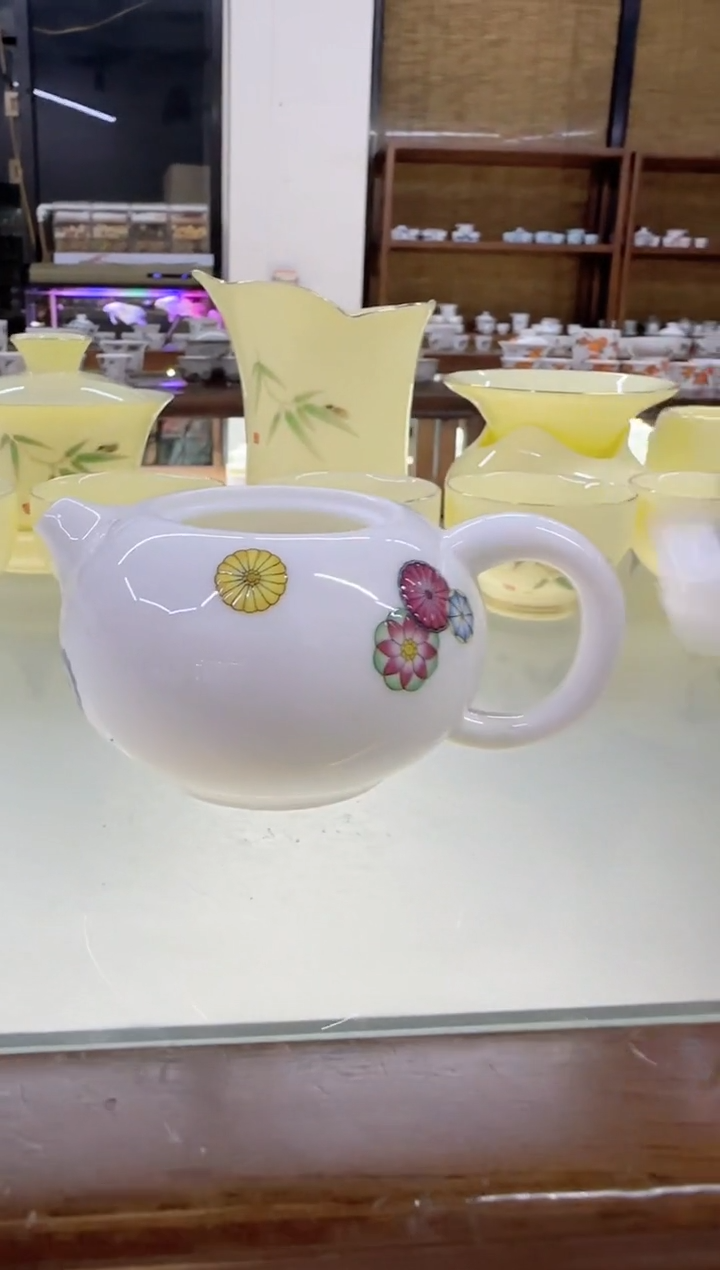 【闪购商品】瓷片言泥言泥言泥@YN054