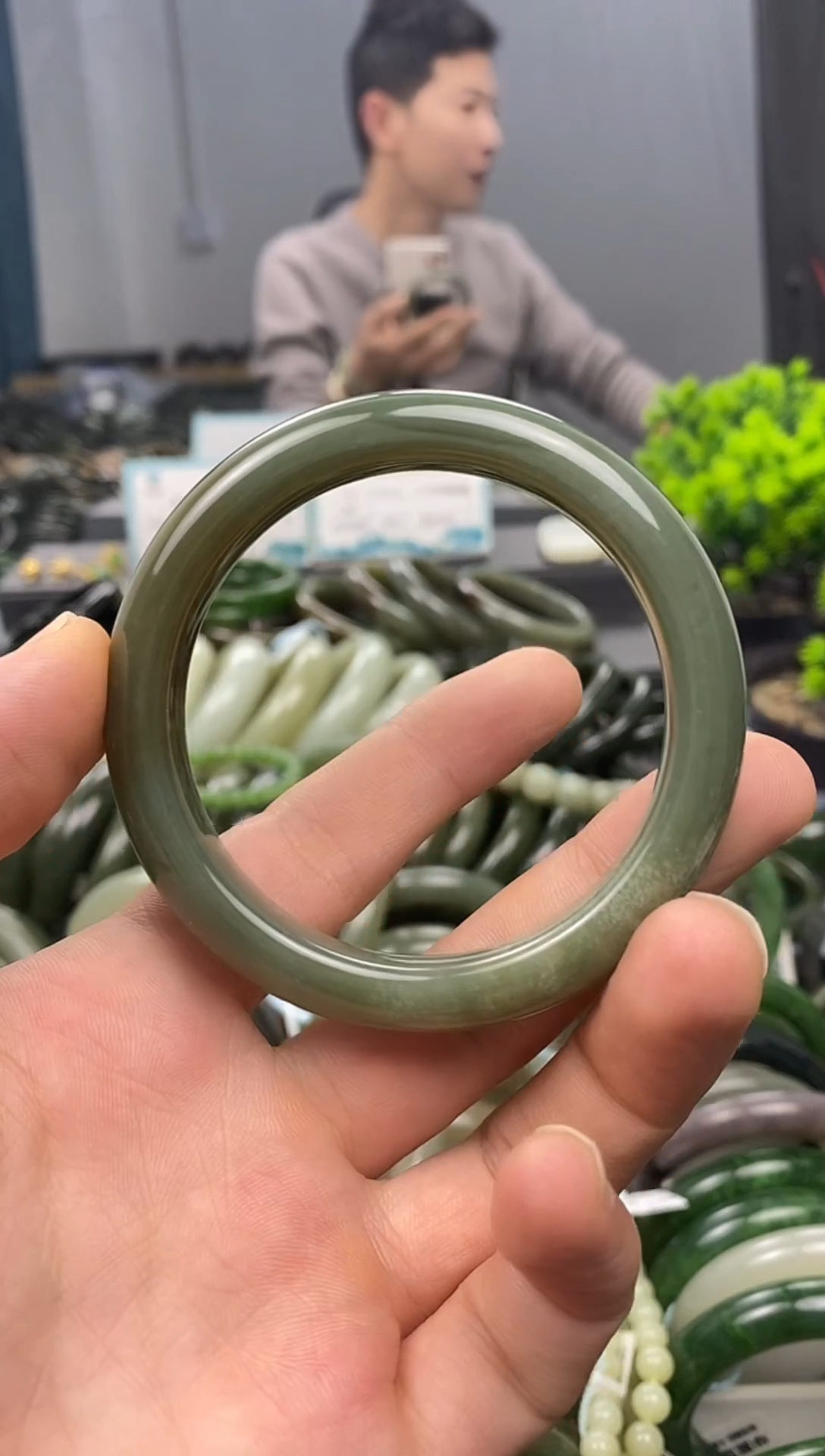 未镶嵌手镯和田玉57