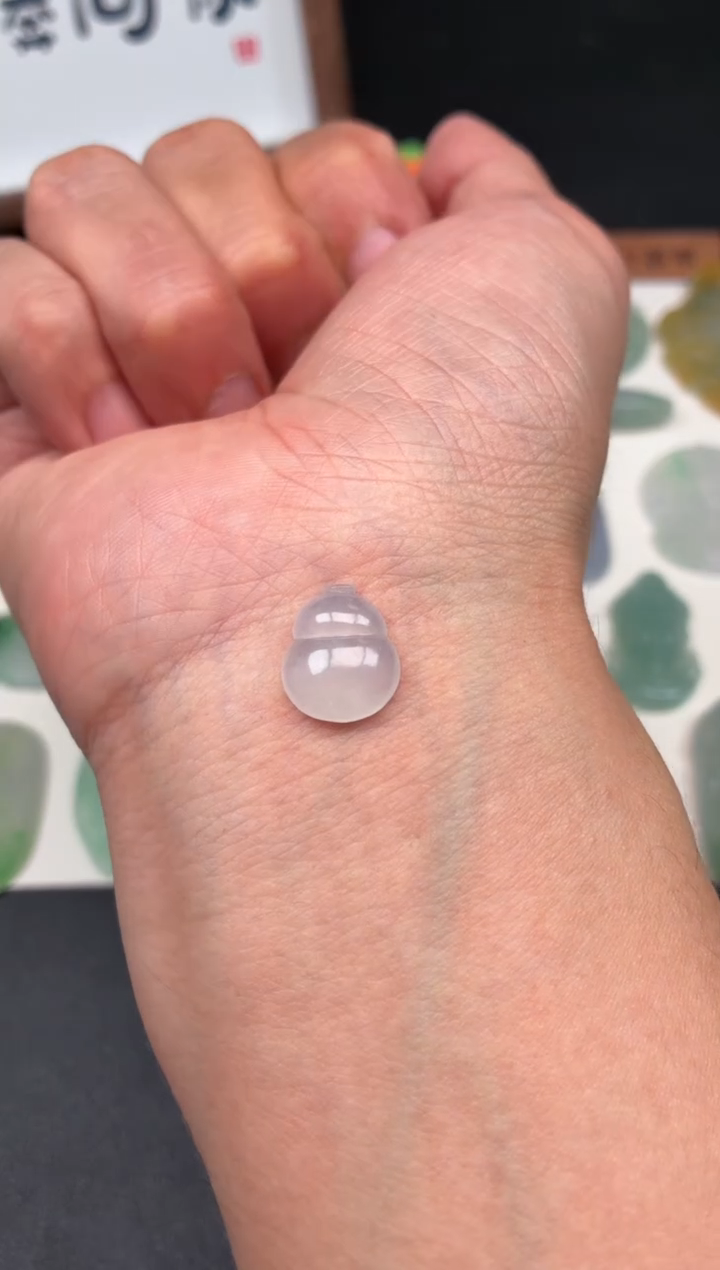 未镶嵌定制翡翠翡翠