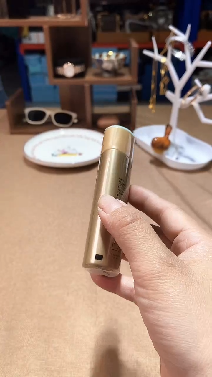 瓷片碗碟好物一件不留@@1