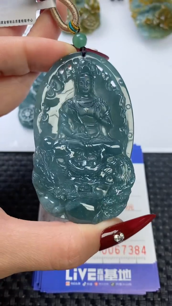 【闪购商品】翡翠颈饰未镶嵌111111111111111