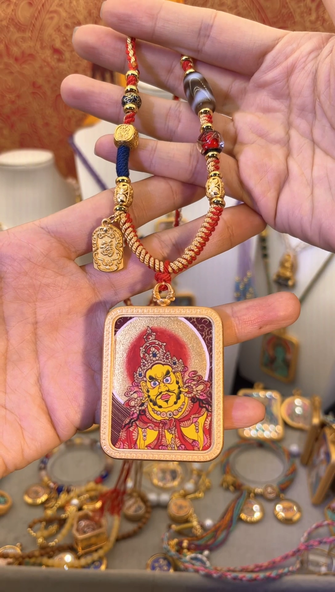 【闪购商品】吊坠黄财纯手绘唐卡