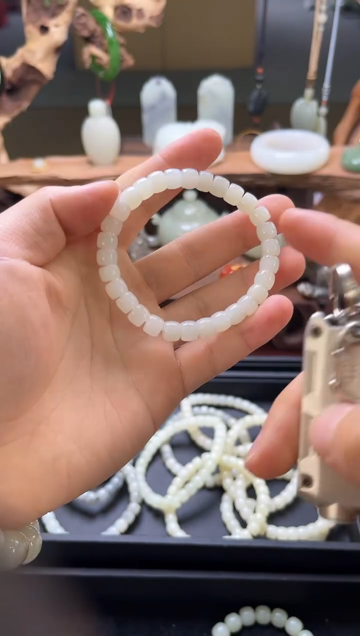 【闪购商品】和田玉手串未镶嵌卡8且末青花 极限弧 