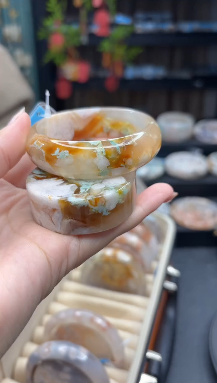 【闪购商品】石英质玉手镯未镶嵌297（53圈赠送镯心）