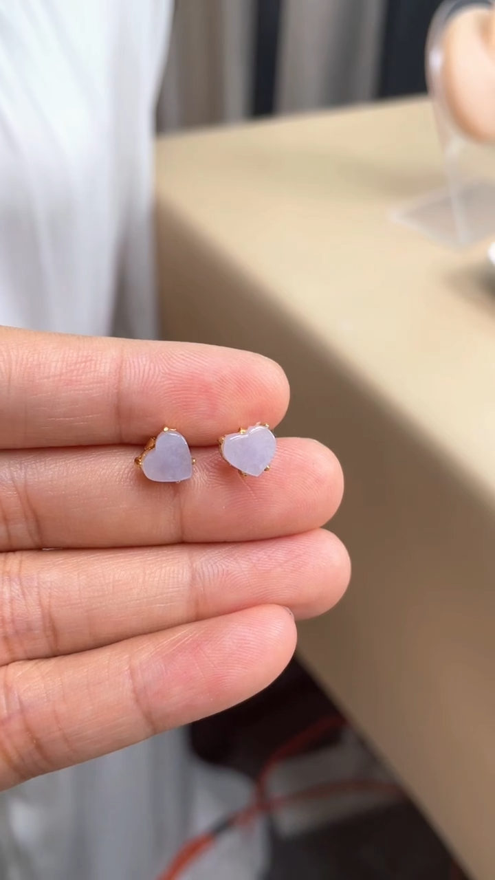 翡翠未镶嵌颈饰爱心耳钉