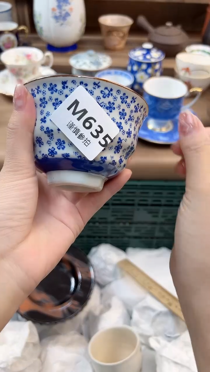瓷片m****y        635