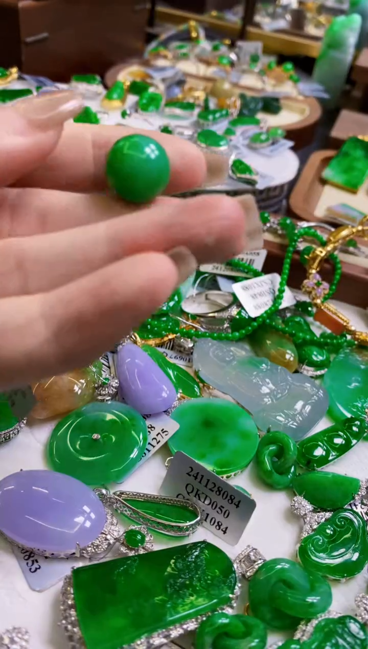 【闪购商品】定制翡翠未镶嵌珠子