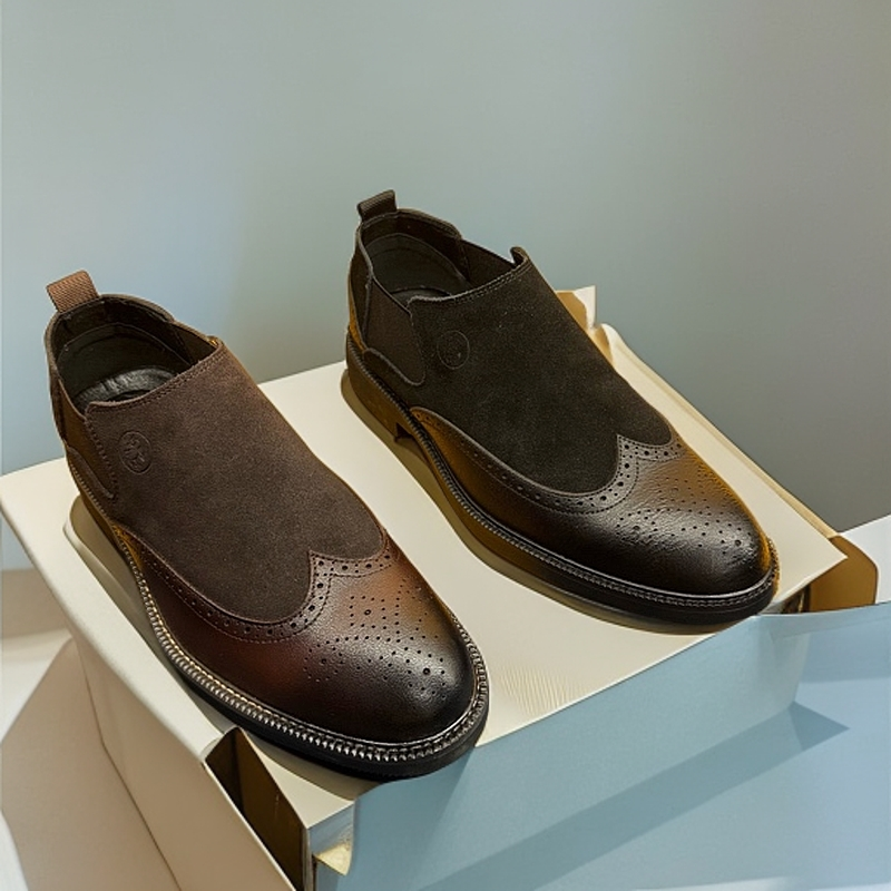 2025年新款男士休闲皮鞋