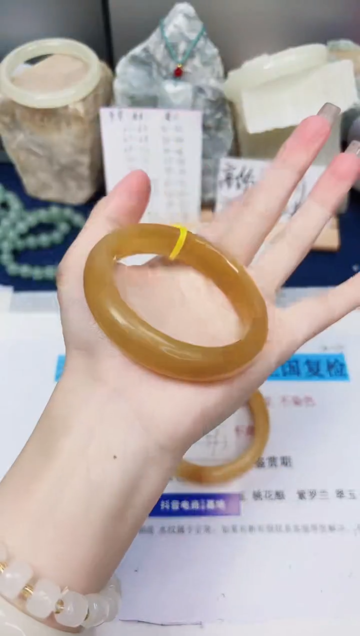 【闪购商品】石英质玉手镯未镶嵌1-财气镯-圈口56