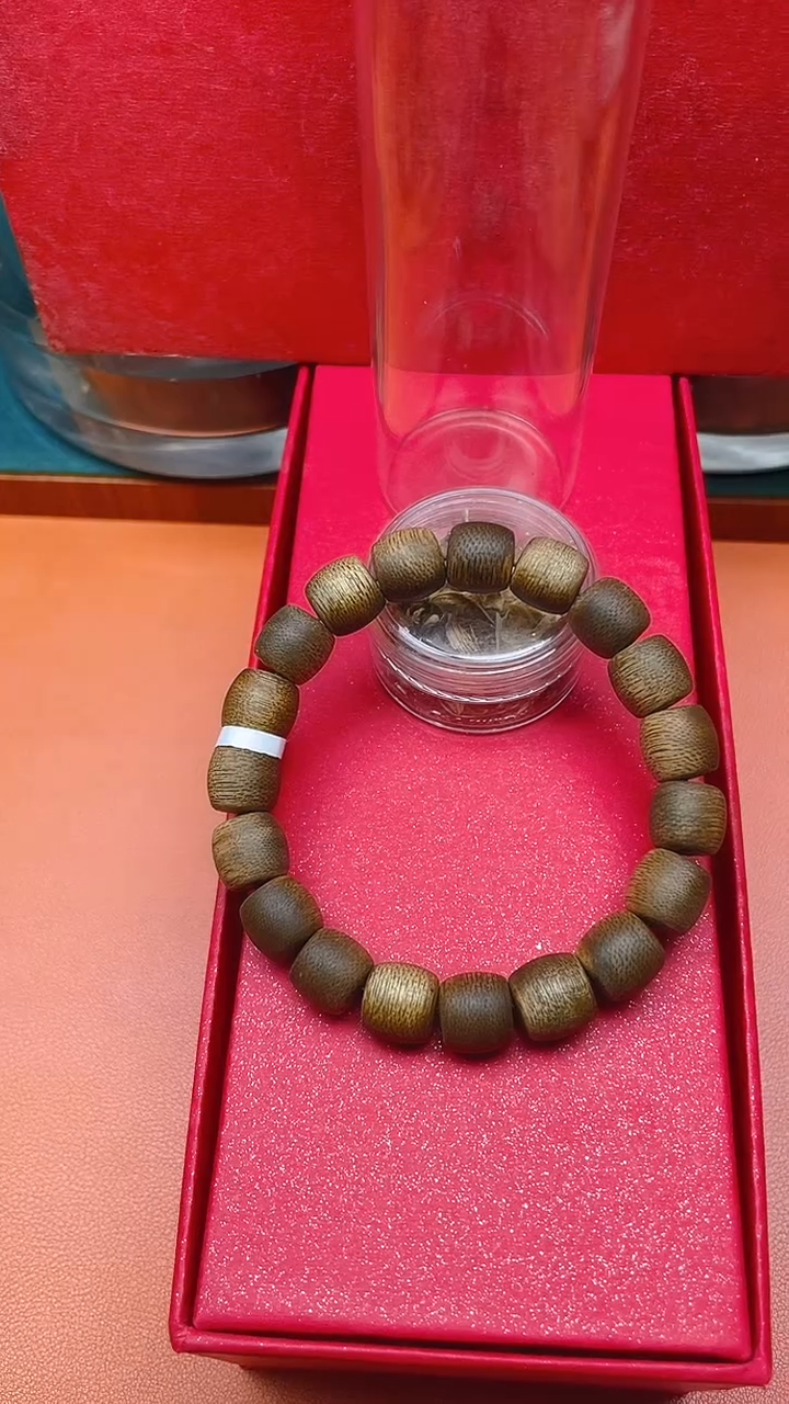 【闪购商品】沉香手串海南乌身奇楠B1088335