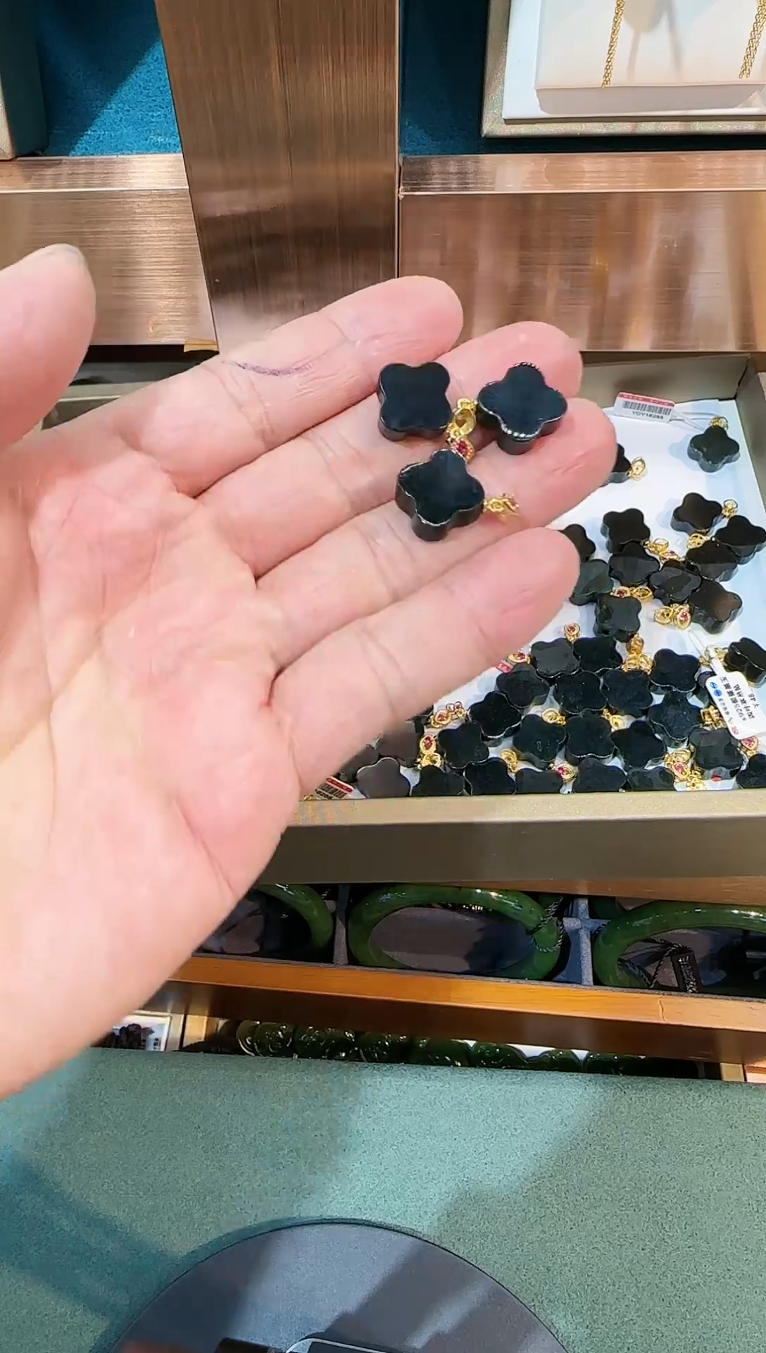 【闪购商品】和田玉吊坠银S925镶嵌墨玉吊坠