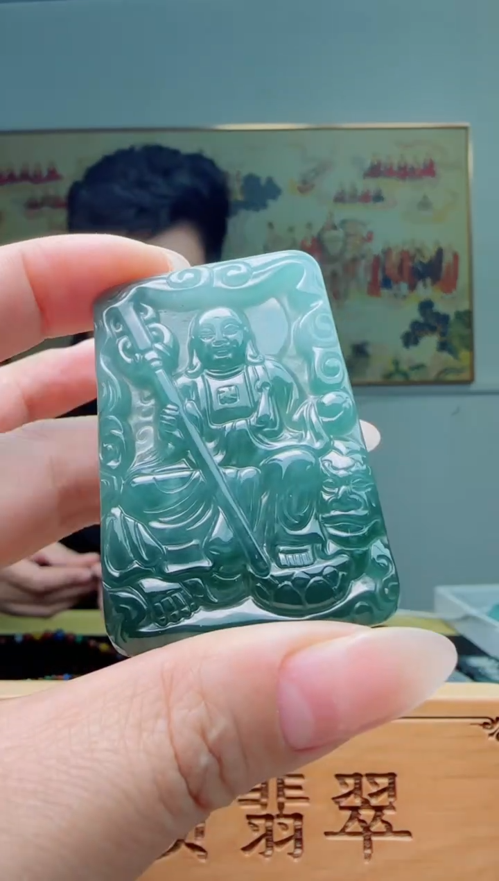 【闪购商品】翡翠颈饰未镶嵌111111111111111