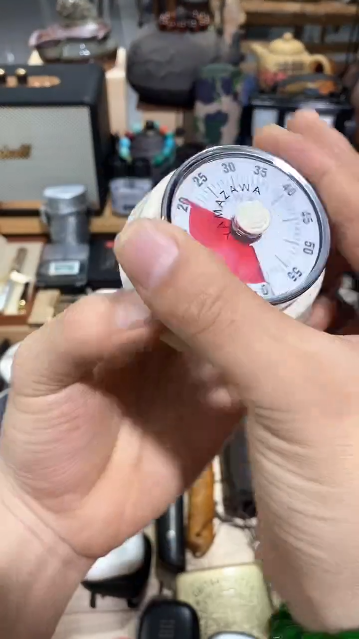 瓷片闪购商品  如图所示