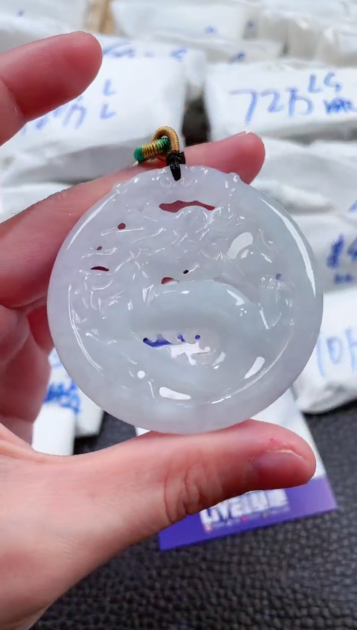 【闪购商品】翡翠颈饰未镶嵌00002589