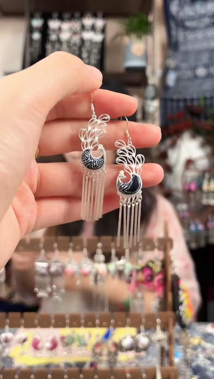 织绣民族风非遗老绣饰品413