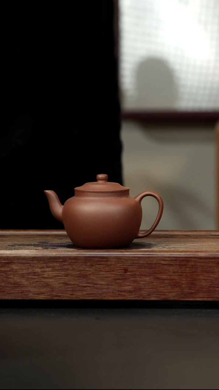 茶壶紫砂底槽清 宫灯