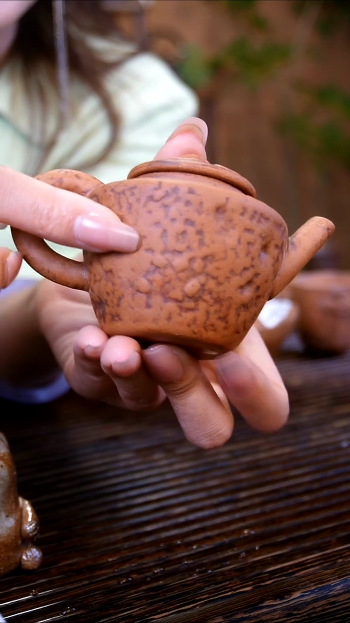 F95原矿称心如意壶100毫升磨砂感