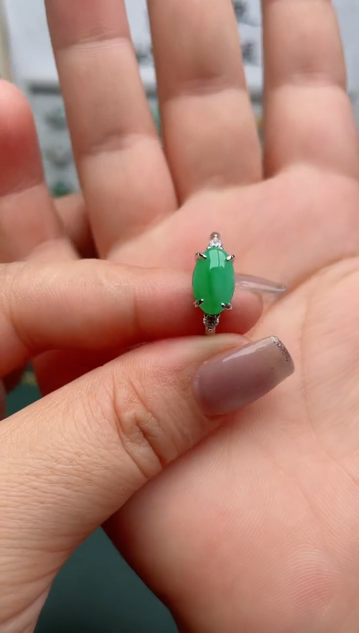 翡翠戒指银S925镶嵌.