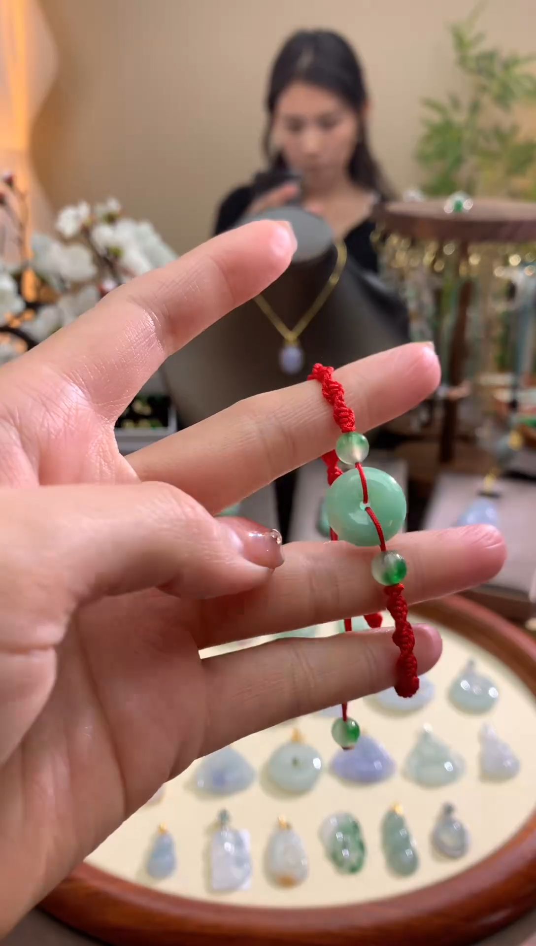 【闪购商品】翡翠颈饰未镶嵌手串