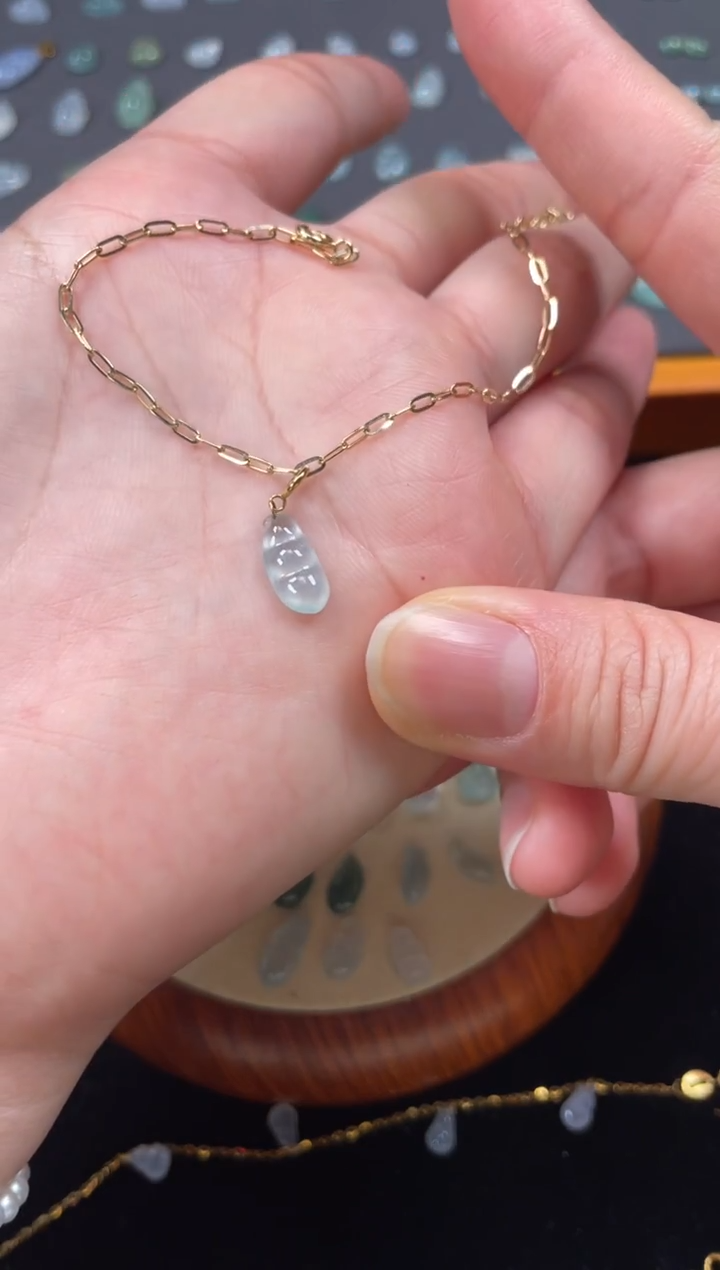 吊坠(不含链)18K金镶嵌翡翠一个JK268