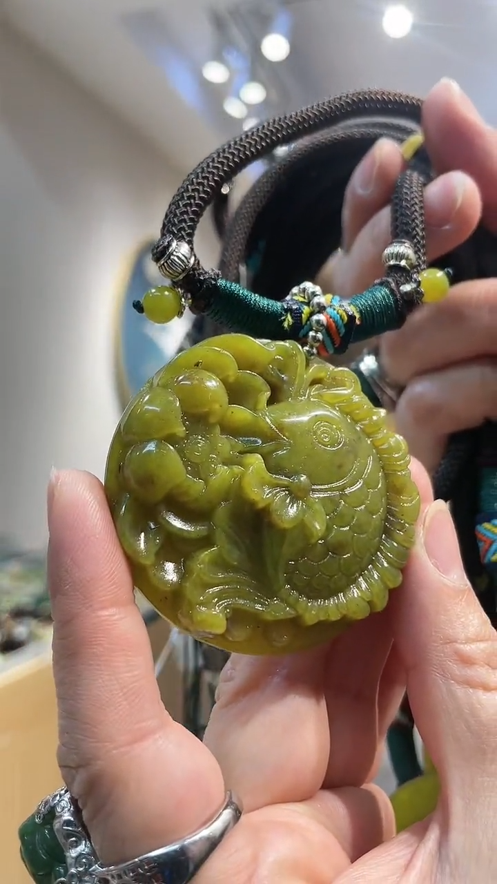 【闪购商品】岫玉颈饰未镶嵌吊坠多样式发货只发一个