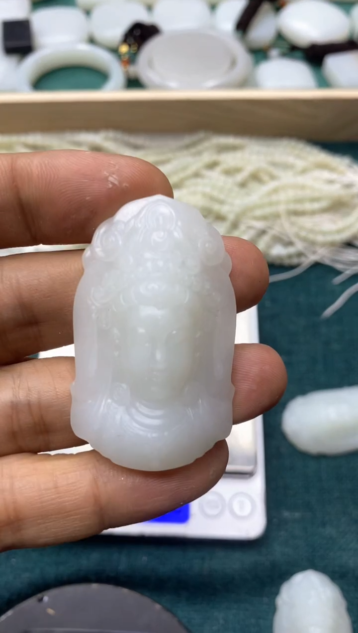 【闪购商品】定制和田玉精品挂件