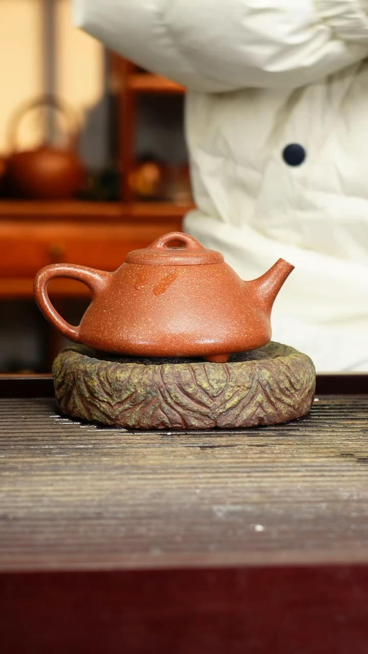 宜兴原矿紫砂壶茶壶宜兴原矿 紫砂壶茶壶300C