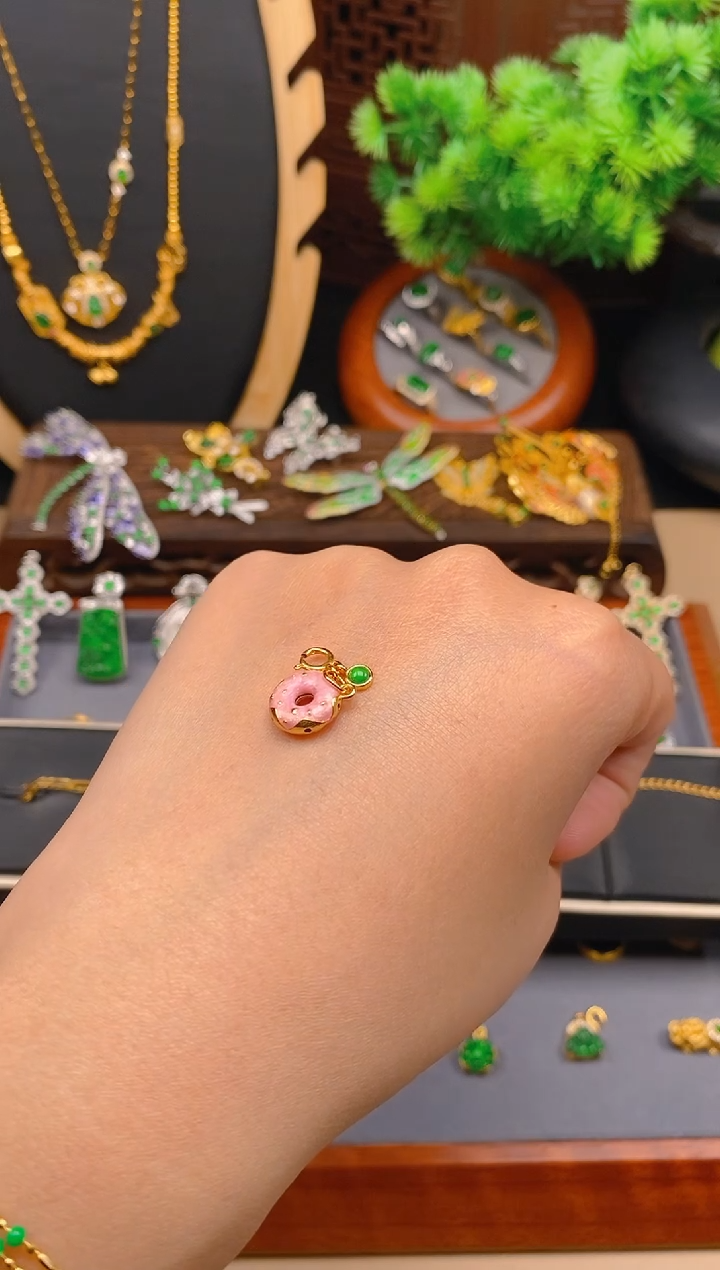 【闪购商品】翡翠吊坠(不含链)银S925镶嵌甜甜圈